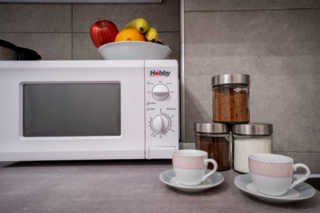 דירות סלוניקי Acropolis Deluxe Apt. מראה חיצוני תמונה