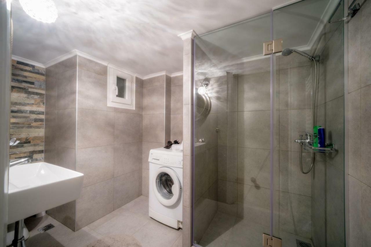 דירות סלוניקי Acropolis Deluxe Apt. מראה חיצוני תמונה